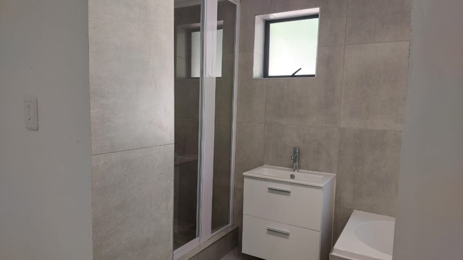 7 Bedroom Property for Sale in Cintsa East Eastern Cape